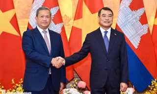 Thủ tướng Lê Minh Hưng chủ trì lễ đón Thủ tướng Campuchia Hun Manet
