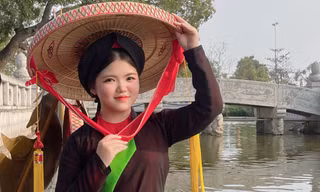 Hành trình của nữ sinh 18 tuổi dành hơn 13 năm cho dân ca quan họ 