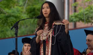 Tài năng hay đặc quyền: Ai thực sự mở cánh cửa vào Harvard University?