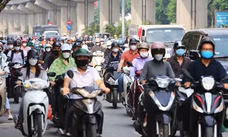 Hiệp hội xăng dầu nói gì việc cấm xe máy xăng trong vành đai 1 Hà Nội?