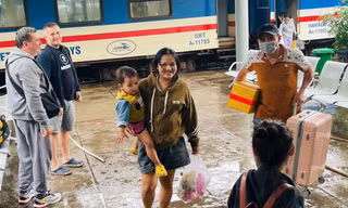 Đường sắt Bắc - Nam tê liệt vì mưa lũ, Bộ Xây dựng ra công điện khẩn 