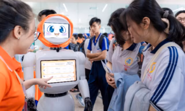 Giải ‘cơn khát’ nguồn nhân lực chất lượng cao tại Cần Thơ