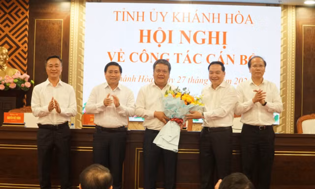 Ông Trần Phong được bầu làm Bí thư Tỉnh ủy Khánh Hòa