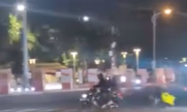 Nhóm đối tượng cầm hung khí rượt đuổi nhau tại Quảng trường trung tâm Nha Trang