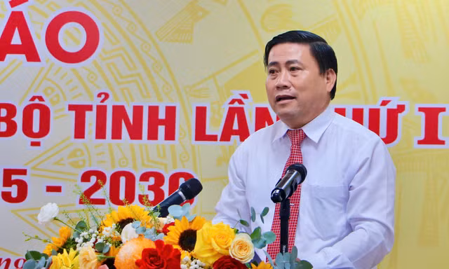 Ông Lâm Đông được bầu làm Chủ tịch HĐND tỉnh Khánh Hòa