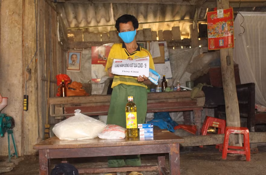 Anh Hoàng Văn Chúng, xóm Bó Thẩu, xã Cần Nông