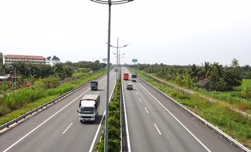 Tuyến cao tốc TP HCM - Trung Lương