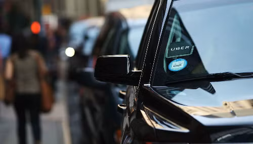 Rút khỏi Đông Nam Á là lần thứ 3 Uber chọn cách bán lại mảng kinh doanh để đổi lấy cổ phần của đối thủ.