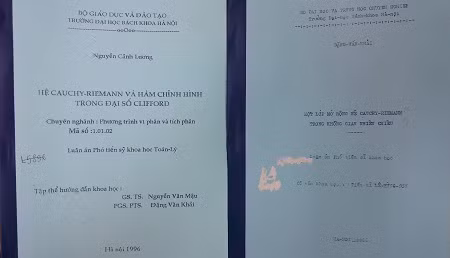 Bìa hai cuốn luận án Phó tiến sỹ