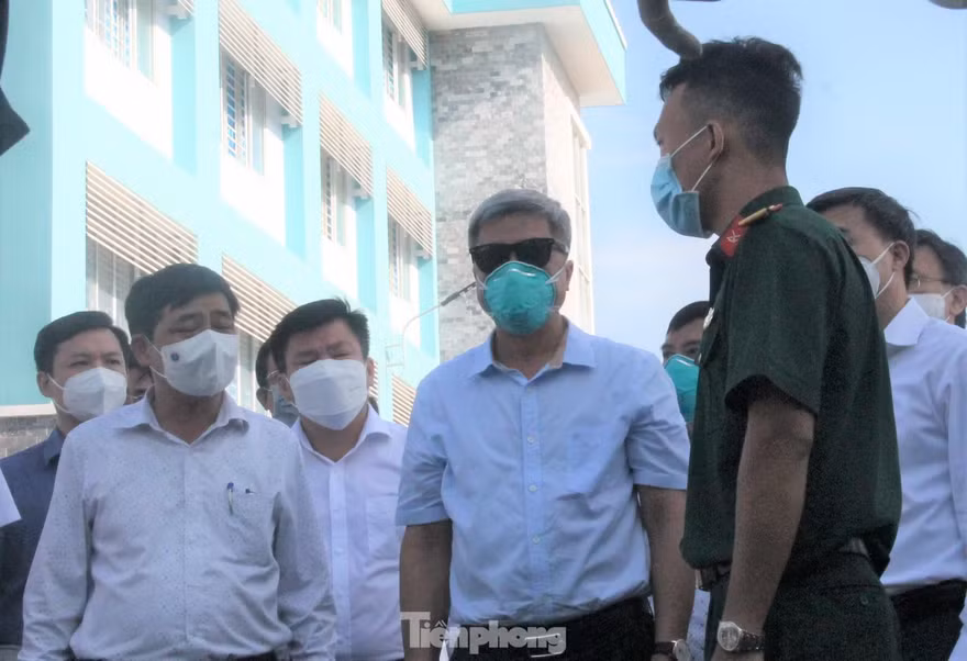 Thêm 24 ca dương tính, Bình Dương xin Bộ Y tế và Viện Pasteur TPHCM chi viện