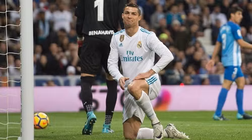 Ronaldo chưa hoàn toàn khỏe mạnh sau FIFA Club World Cup. Ảnh: Four Four Two.