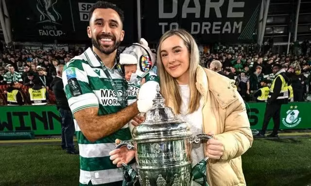 Từ nhân viên ngân hàng đến 'người viết giấc mơ' cho Cape Verde ở World Cup