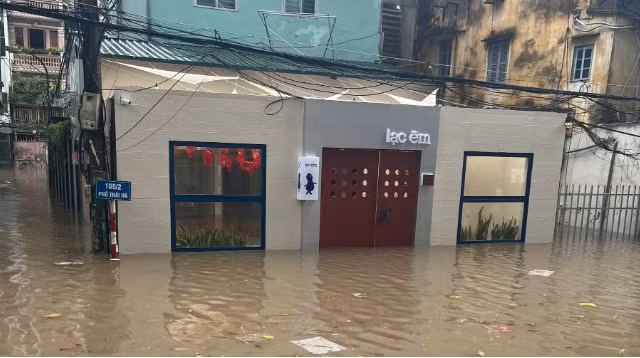 Quán cà phê đóng cửa sau 1 năm vì điều không ai ngờ tới