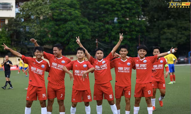 Thể thao học đường sôi động với giải bóng đá, bóng rổ sinh viên lớn nhất năm