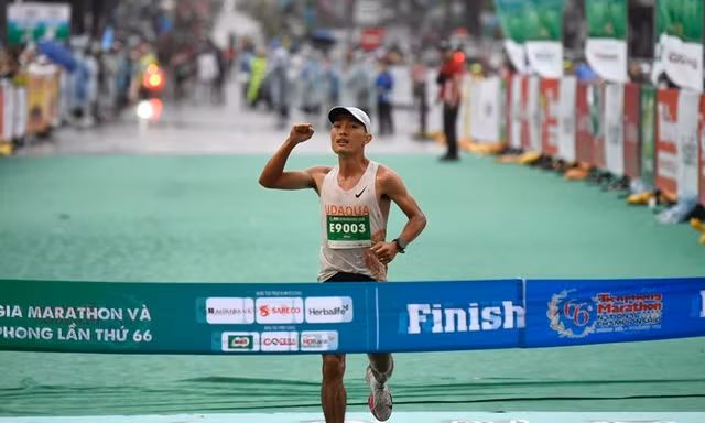 GIẢI VÔ ĐỊCH QUỐC GIA MARATHON - BÁO TIỀN PHONG