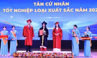 Hơn 20% sinh viên Trường Đại học Sư phạm Hà Nội tốt nghiệp xuất sắc
