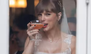 Dàn khách mời khủng đổ bộ lễ cưới Taylor Swift