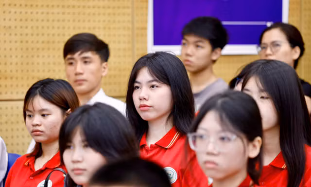 Không giỏi Toán vẫn có thể theo đuổi khoa học công nghệ