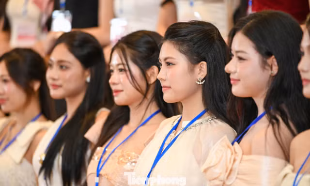 Cận nhan sắc 35 cô gái bước vào chung khảo toàn quốc Hoa hậu Việt Nam 2026
