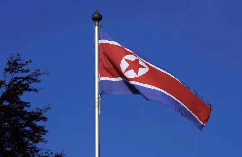 Cờ Triều Tiên trước trụ sở phái đoàn Triều Tiên tại Geneva ngày 2/10/2014 ảnh: Reuters