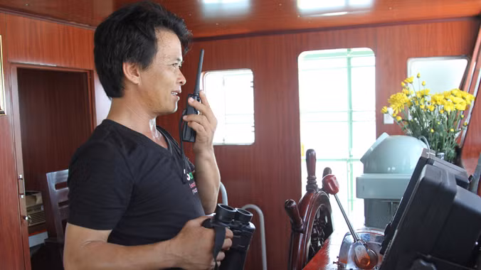 Sử dụng Icom trên tàu vỏ sắt mới.