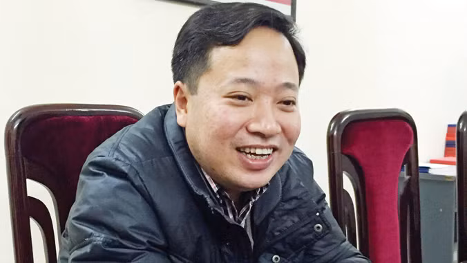 Giảng viên Đinh Thanh Hiếu.