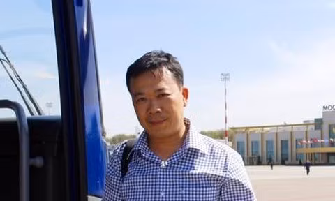 Phía sau 1,5 vạn điểm 10