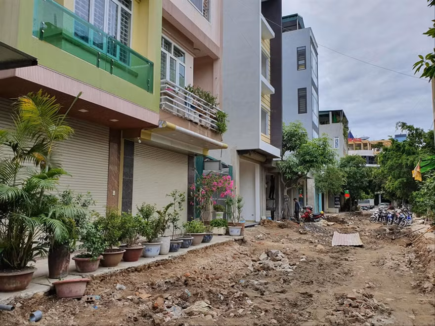  Đường vào Khu Xen cư hồ Toàn Thành 