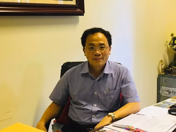 GS Tạ Thành Văn