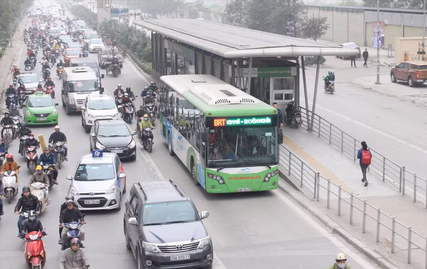 Sau 4 năm hoạt động, buýt nhanh BRT vẫn chưa đạt mục tiêu ảnh: như ý 