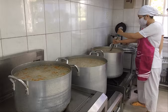Hàng triệu bữa ăn từ thiện từ bếp ăn cho bệnh nhân được nấu trong 4 năm qua.
