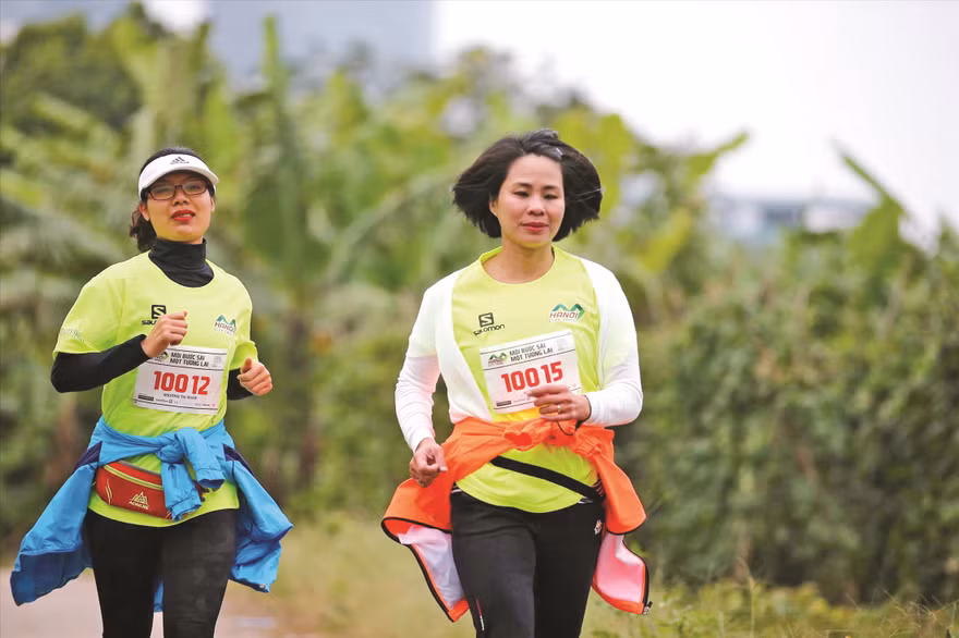 Bà Lê Thị Hoàng Yến tham dự Hanoi City Trail 2019 