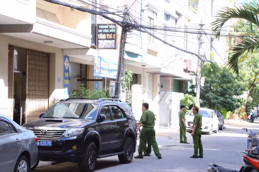 Khám xét nhà ông Trương Duy Nhất chiều 10/6