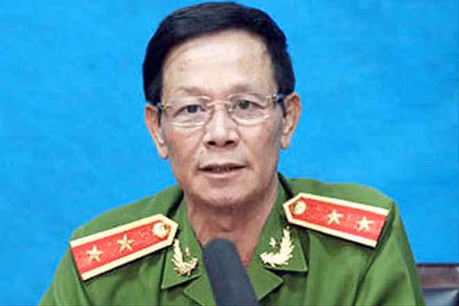 Cựu Trung tướng Phan Văn Vĩnh 