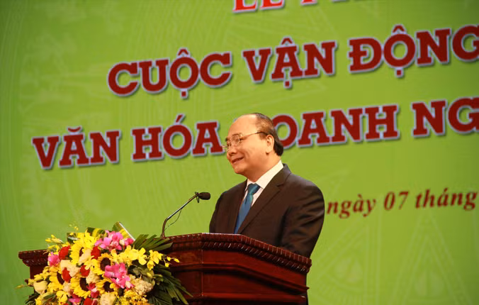 Thủ tướng Nguyễn Xuân Phúc phát động cuộc vận động xây dựng văn hóa doanh nghiệp Việt Nam năm 2016. Ảnh: Nguyên Khánh.