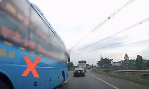 CSGT phạt 'nguội' hàng loạt tài xế từ hình ảnh vi phạm người dân cung cấp 