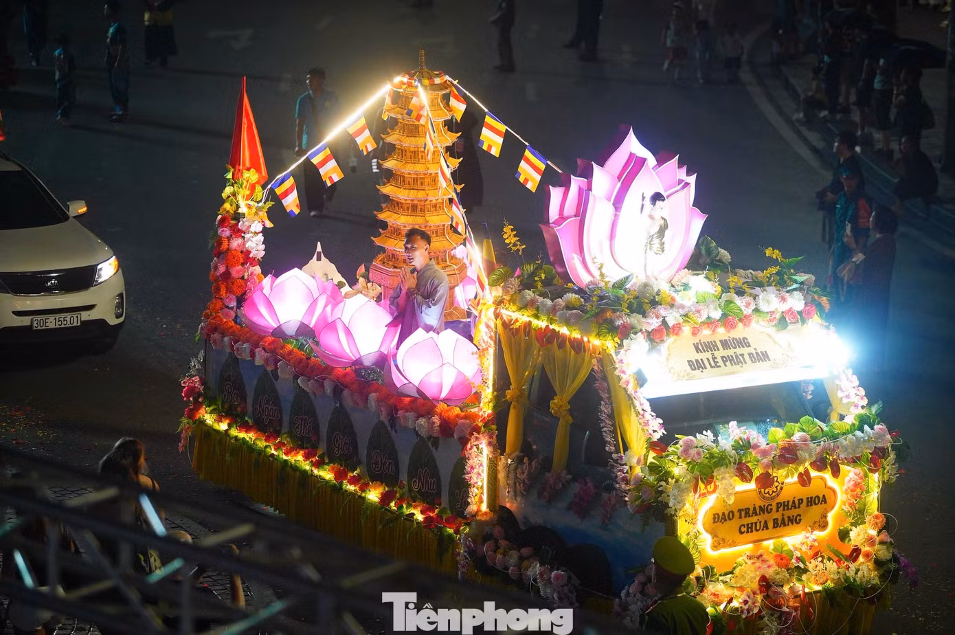 tp-xaloiduong82.jpg