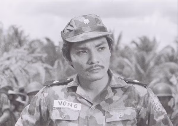 hai-lan-oan-trai-trong-doi-thuong-tin-nghe-si-tung-lay-lung-tinh-ai-nhieu-vo-nhat-man-anh-viet-ti1-1.jpg