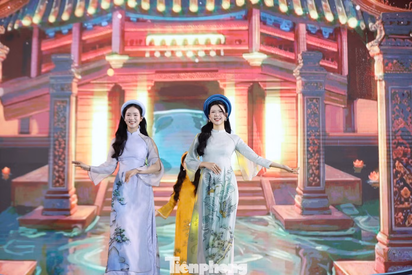 tp-aodai3.jpg