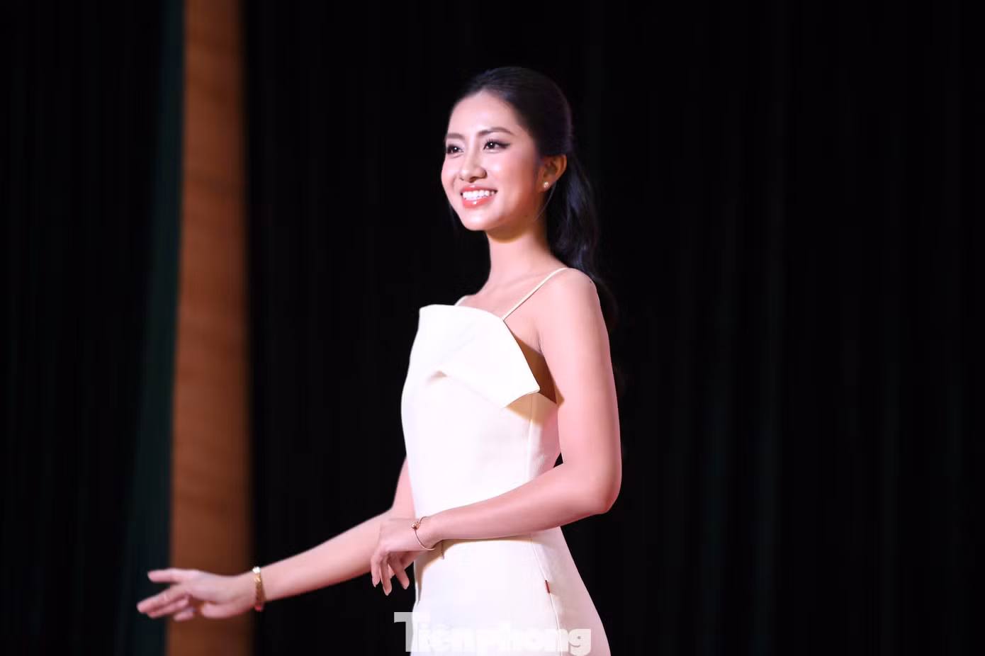 tp-tncatwalk120.jpg
