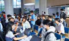 Chưa nhập học, nhiều trường đã "vội" tuyển bổ sung
