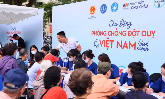 Bệnh nhân đột quỵ ngày càng trẻ hoá