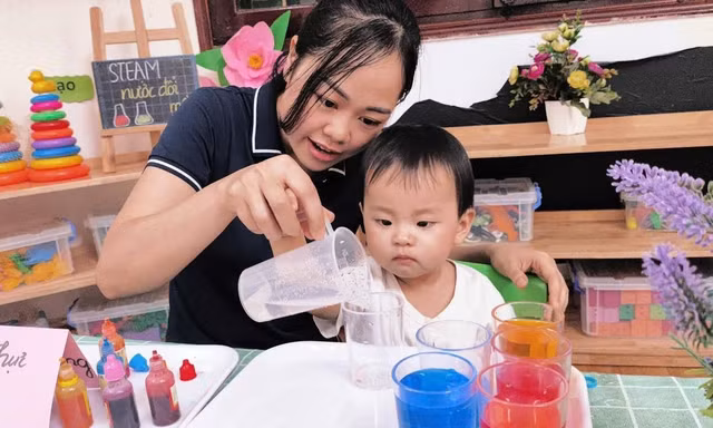 Bất cập tuyển dụng, điều động giáo viên do chồng chéo giữa quản lý ngành giáo dục và địa phương 