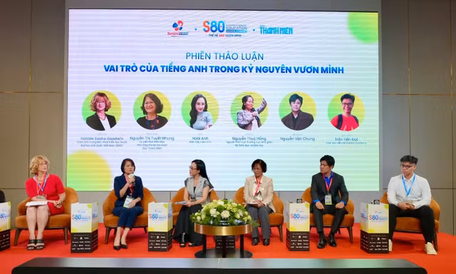 Tạo môi trường để học sinh có thể giao tiếp, sử dụng tiếng Anh