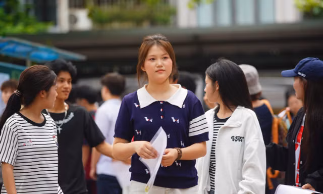 Hơn 1,2 triệu sĩ tử thi môn thứ hai: Đề Toán có khó không?