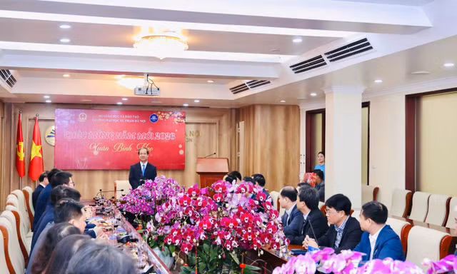 Bộ trưởng Bộ GD&ĐT Nguyễn Kim Sơn: Tiếp tục đầu tư, phát triển các trường sư phạm
