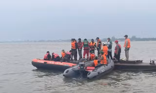 Tìm thấy thi thể nạn nhân thứ hai vụ chìm tàu hàng trên sông Hồng