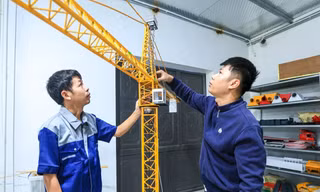 Khởi đầu từ nghèo khó và thành công từ niềm đam mê giản dị
