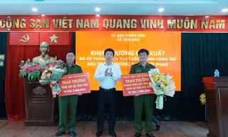Bắt ba đối tượng xâm hại, cưỡng đoạt tài sản hai khách nữ rời khu du lịch Tam Đảo lúc nửa đêm