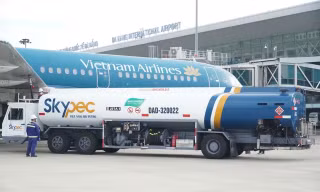 Giá sản xuất nhiên liệu bay SAF đắt gấp 2-4 lần so với Jet A-1